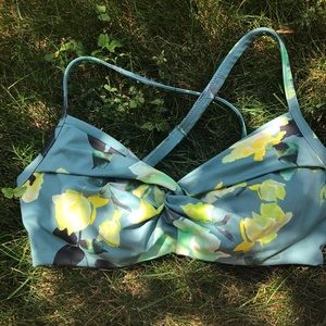 Athleta Floral Bikini Top 34D/DD